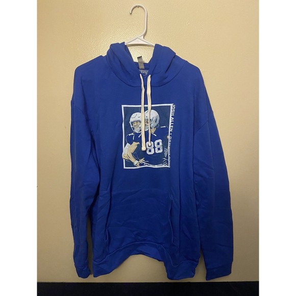NFL Properties Other - NFL Buffalo Bills BreakingT Hoodie Size XXL Josh Allen Dawson Knox Prom Pose
